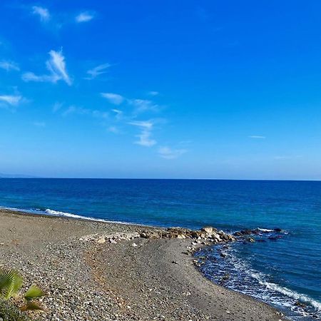 Loving Mediterranean Home เอสเตโปนา ภายนอก รูปภาพ